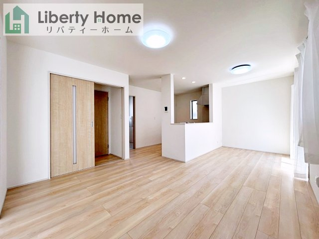 水戸市見和3丁目　新築戸建　A号棟の居間・リビング