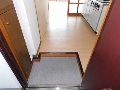 【玄関】 | メゾンアルパⅡ