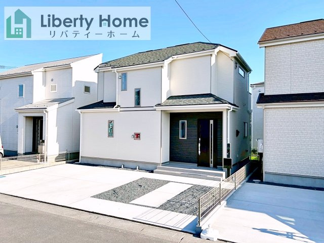 水戸市見和3丁目　新築戸建　B号棟の外観|ご予約をいただければ、『平日の空いた時間』『周辺物件まとめて見たい』『1件だけ見たい』ももちろん可能です♪
お気軽にお問合せください♪