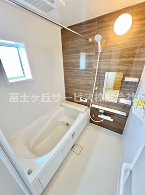 【浴室】 | 富士市天間 23-1期 新築一戸建て 2号棟 | きれいなお風呂です
