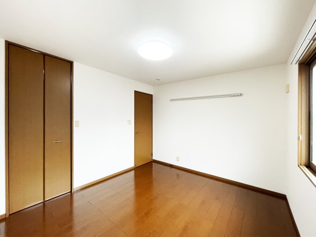 グランシャリオ　E棟の居間・リビング