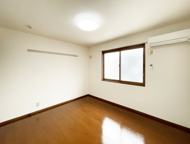 グランシャリオ　E棟の居間・リビング