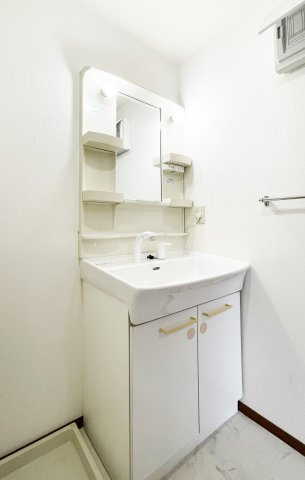 グランシャリオ　E棟の洗面所