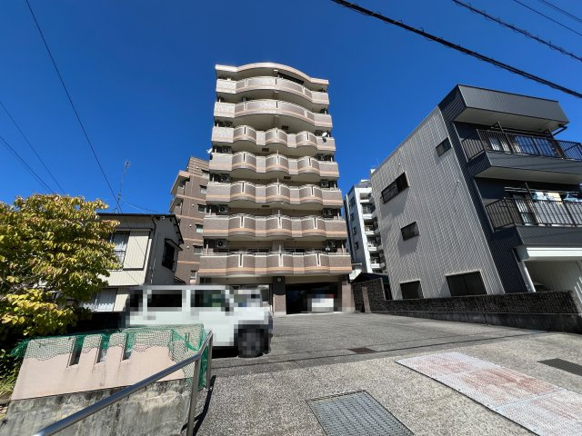 クレアフジモトの外観