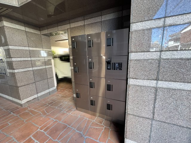 クレアフジモトのエントランス