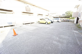 【駐車場】 | ファーストヴューラ十番館