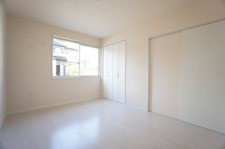 【寝室】 | ファーストヴューラ十番館