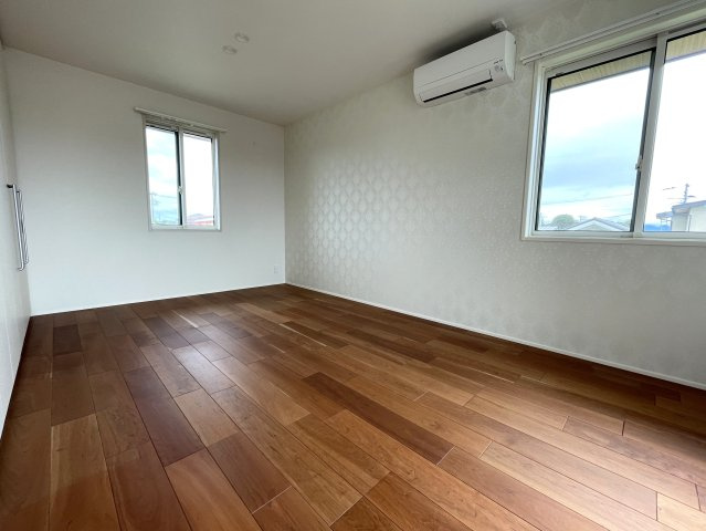 【洋室】 | 寒河江市　七日町　築浅中古戸建