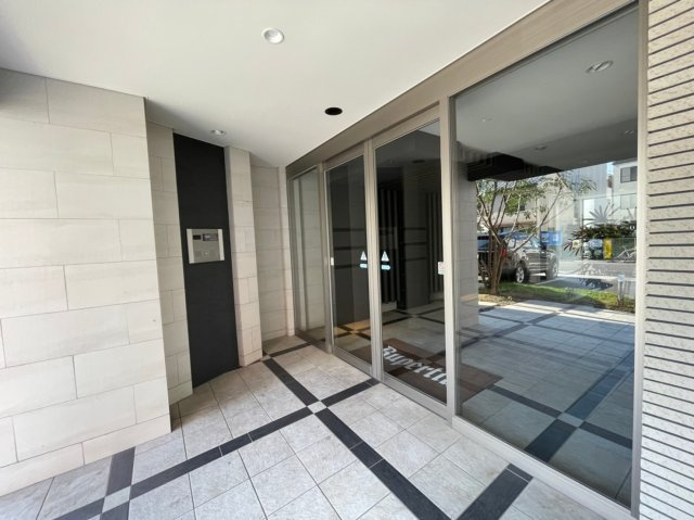 ルペルティア　名古屋市賃貸　仲介手数料無料のエントランス