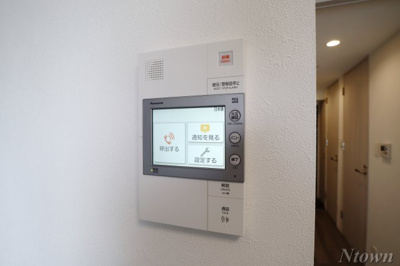 【セキュリティ】 | プレサンス名古屋菊井セルカ | モニター付きインターホンです