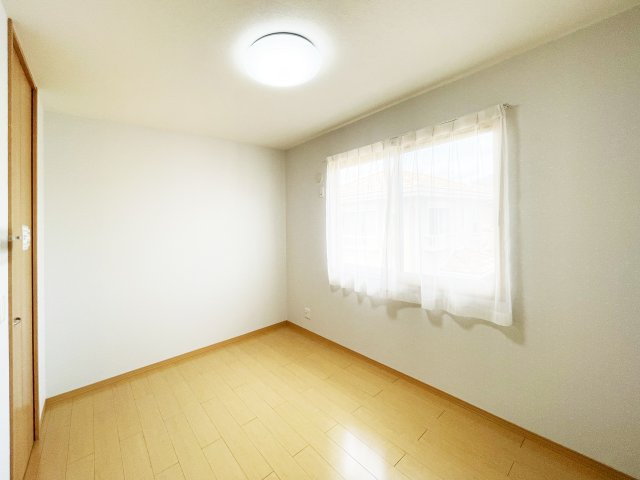 コーポK D棟の居間・リビング