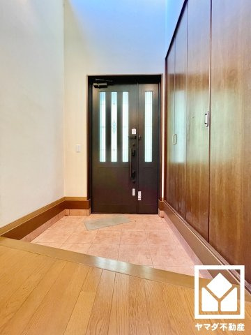 宇治市炭山土井谷の玄関