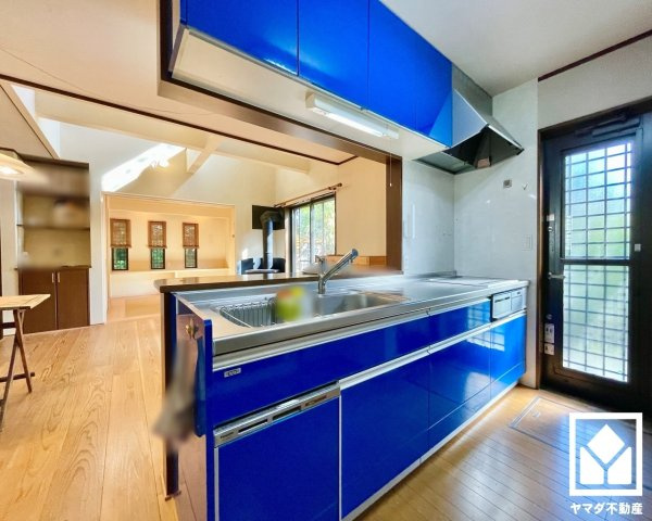 宇治市炭山土井谷のキッチン