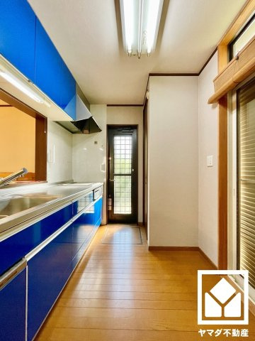 宇治市炭山土井谷のキッチン