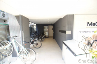 【エントランス】