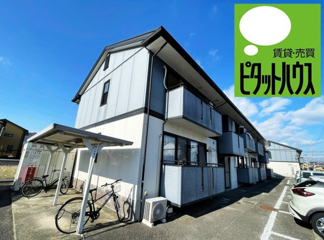 シャトル沖浜　A棟の外観