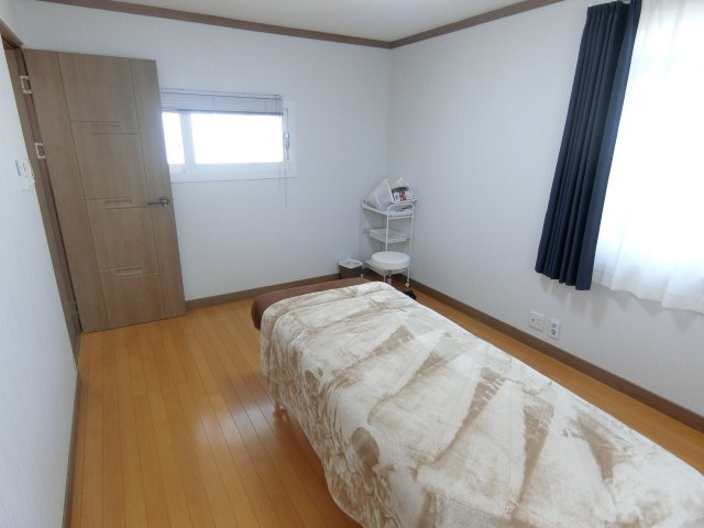 米子市西福原9丁目22-5の洋室