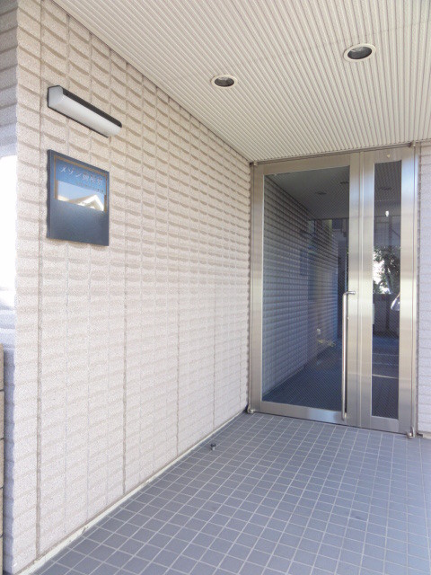 メゾン梅屋敷のエントランス|エントランス