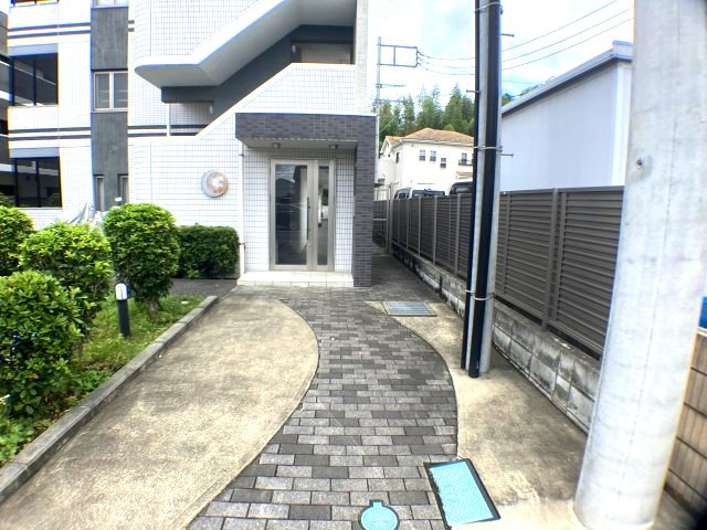 テグレ　ビアンコのエントランス