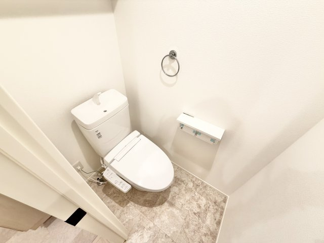 Grand Foretのトイレ|落ち着いた色調のトイレです