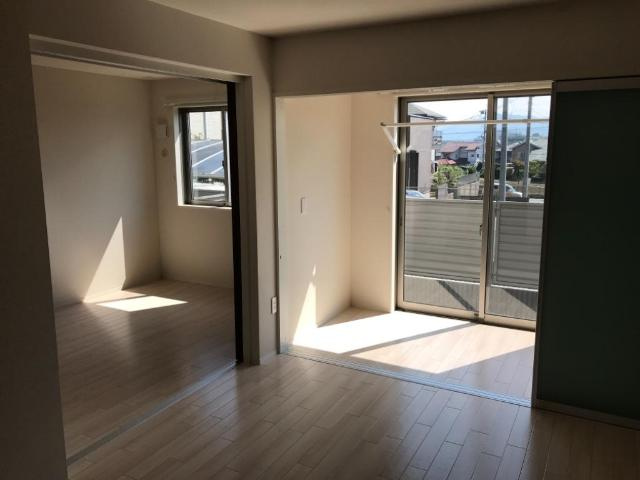 Ｃｈａｍｐ　ｄｅ　ｐｉｅｒｒｅの居間・リビング|リビング（イメージ）