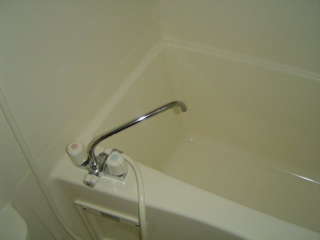 ヒールコートの浴室|バス