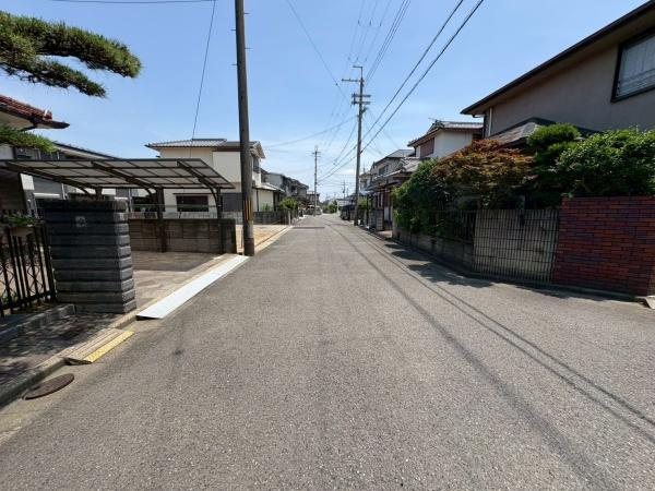 和歌山市木ノ本　土地の前面道路含む現地写真