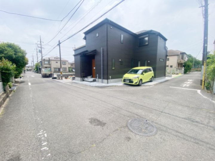 祝　成約済み　八王子市　清川町　新築戸建ての前面道路含む現地写真|～仲介手数料無料☆八王子ひなた不動産～　八王子市清川町　新築戸建