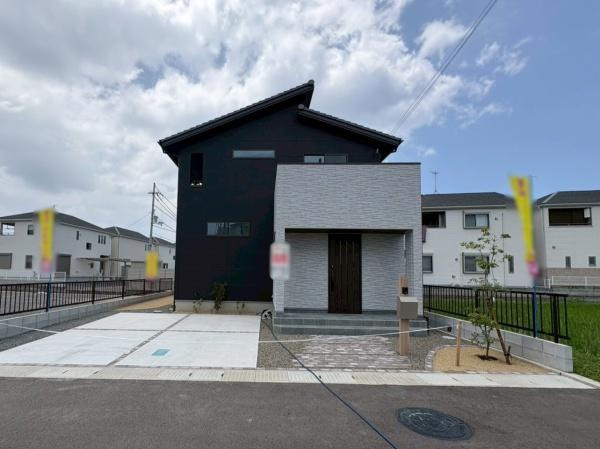 岩出市曽屋6-21　新築戸建