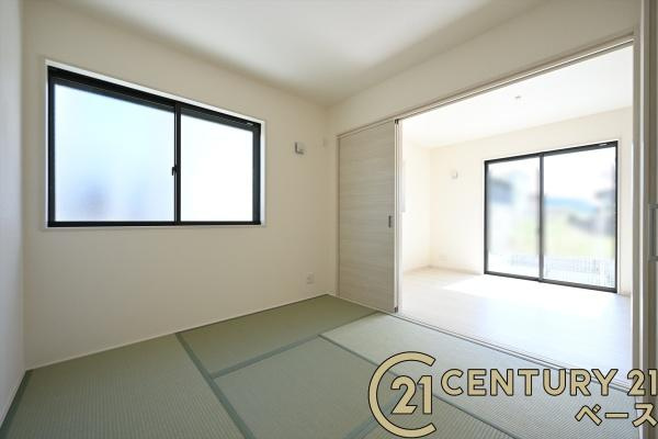 リーブルガーデン曽我町 ４号棟 ／新築一戸建の和室|■現地撮影写真■ほっこり落ち着ける和室！客間としてもご利用いただけます！