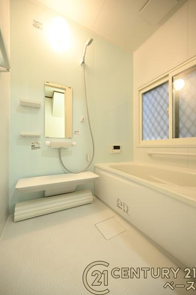 香芝市北今市６丁目　一戸建の浴室|■現地撮影写真■ゆったりしたサイズの浴室！