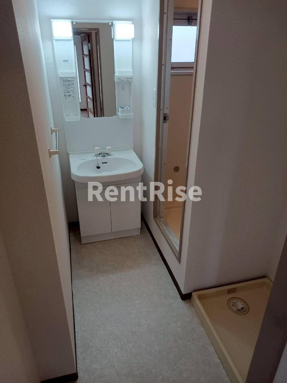 ハイツ森鷹2番館の洗面所