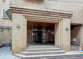 グランドメゾン大森山王のエントランス