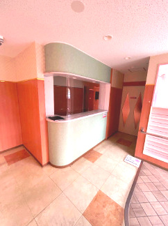 富田林市若松町西1丁目　貸店舗事務所の内装