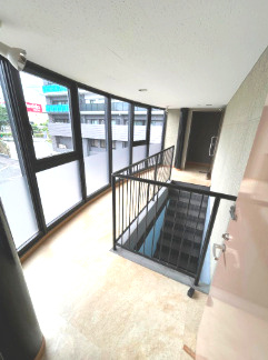 富田林市若松町西1丁目　貸店舗事務所の内装