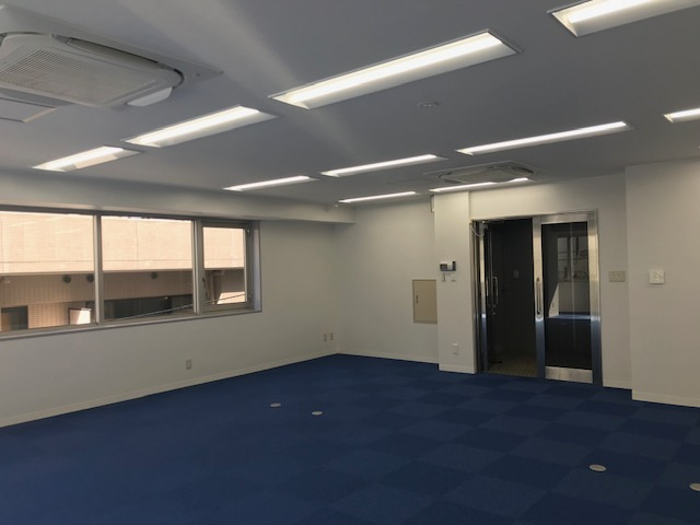 第2昭和ビルのロビー