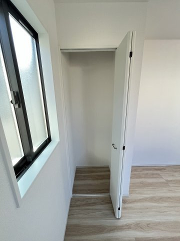 【収納】 | 福岡市東区名島4丁目4期　1号棟（全2棟）【仲介手数料無料・0円】 | 現地写真。