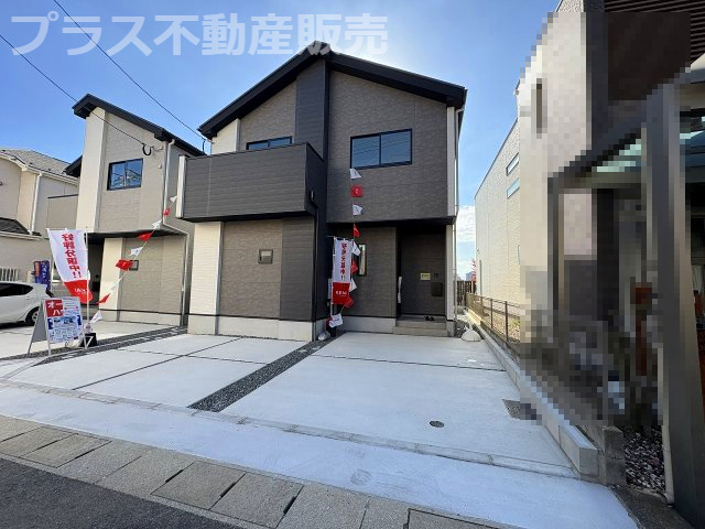 【外観】 | 福岡市東区名島4丁目4期　1号棟（全2棟）【仲介手数料無料・0円】 | 現地写真。プラス不動産販売なら、現場の全ての棟をまとめてご見学頂けます。