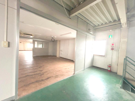 堺市東区日置荘西町5丁目　貸倉庫の内装