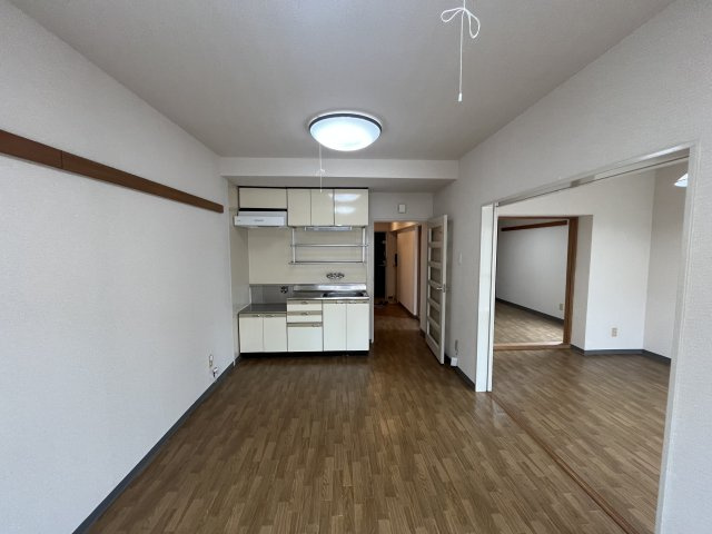 【居間・リビング】 | エスビーハイツ・エルム