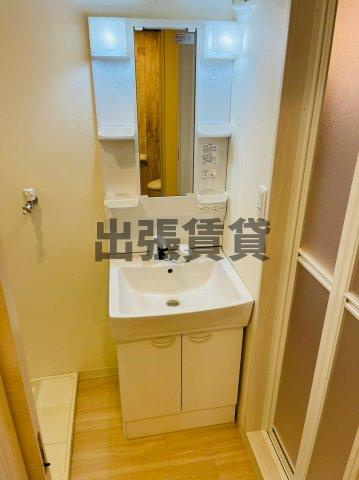 仲介手数料0円！！ライフワンビルの独立洗面台