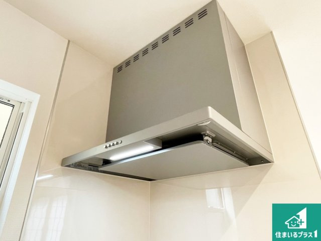 亀岡市篠町篠下中筋　第1期　新築一戸建ての設備|汚れにくいスロットフィルタでお手入れラクラク！ＬＥＤ照明付き！