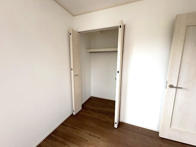 【収納】 | 福岡市早良区原8丁目　E号棟（全5棟）【仲介手数料無料・0円】 | 現地写真。