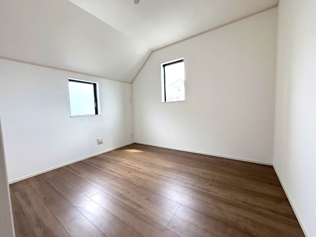 【子供部屋】 | 福岡市早良区原8丁目　E号棟（全5棟）【仲介手数料無料・0円】 | 現地写真。