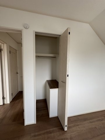 【収納】 | 福岡市早良区原8丁目　E号棟（全5棟）【仲介手数料無料・0円】 | 現地写真。