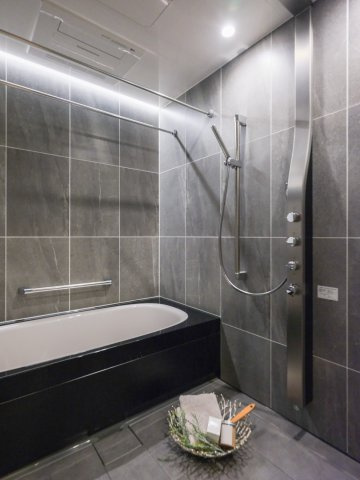 フォルム内藤町の浴室