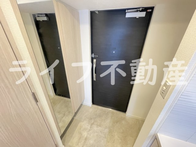 S-RESIDENCE高井田Centralの玄関|きれいな玄関です