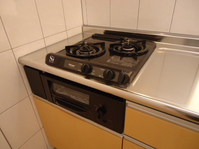 ブオナ　レーガⅡのキッチン|ガスコンロ