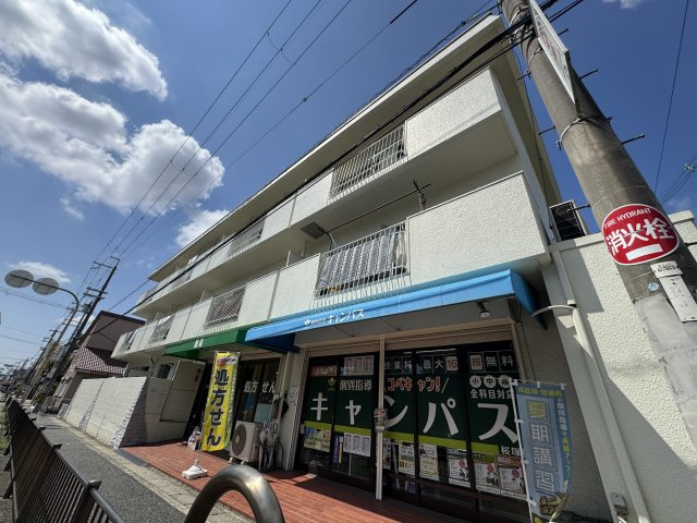 ヴィラみどりの外観