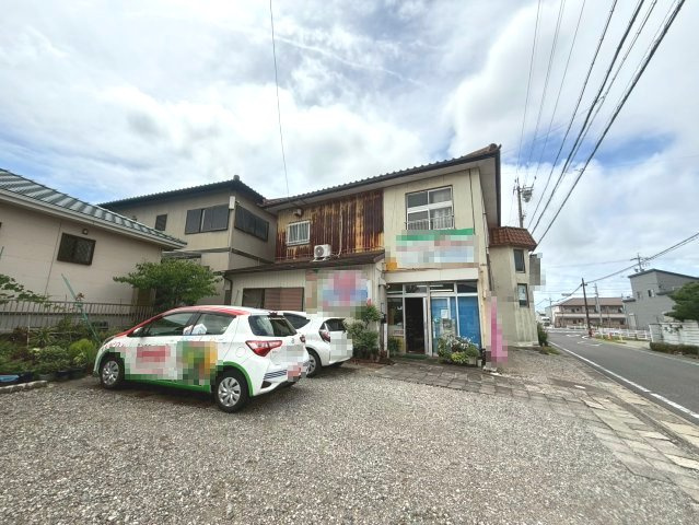 田戸町3丁目貸店舗の外観